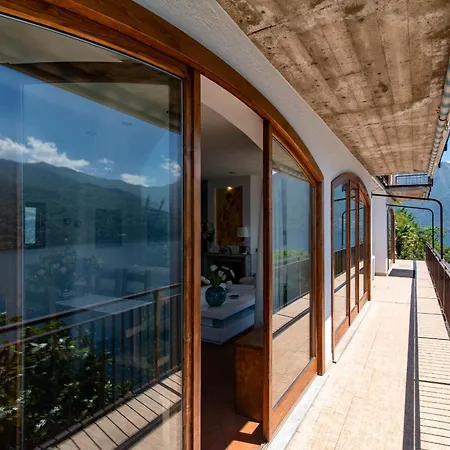 Fantastica * Carate Urio